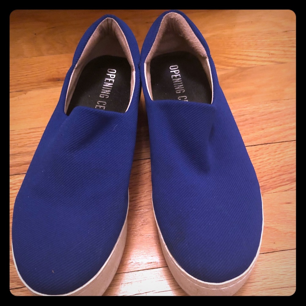 Opening ceremony platform sneaks